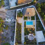 Villa Changarawe